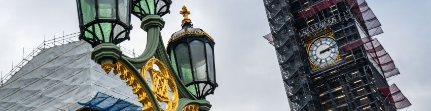 Sovereign incentives to honour government guarantees and their structured finance implications
